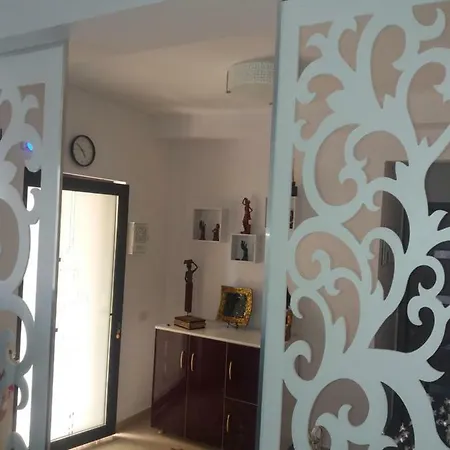 La Vila Mamaia Navodari